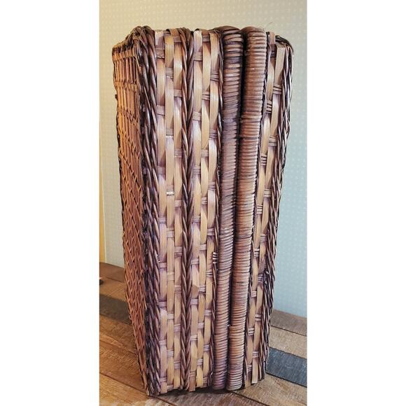 Woven Picnic Basket Floral Interior Hunter Green Plates/Cups For Four People - Picture 16 of 16